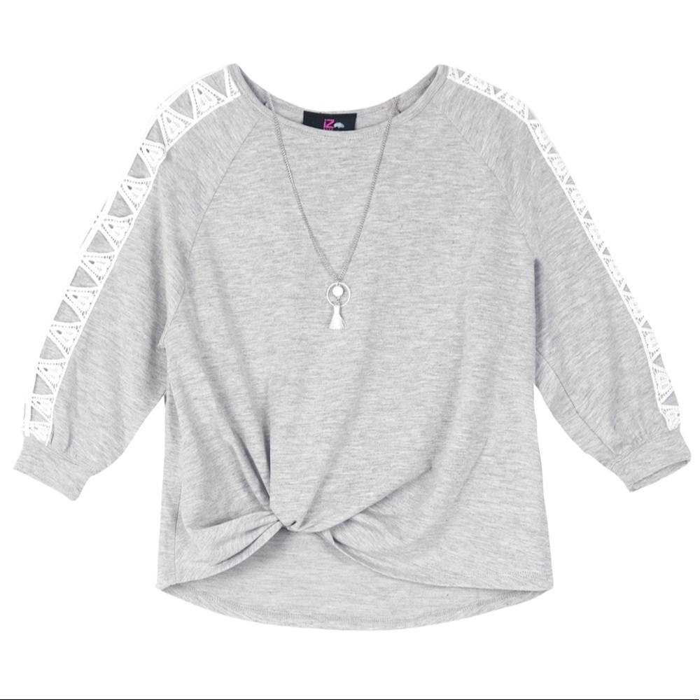 Iz Amy Byer gray top with lattice sleeves  size L